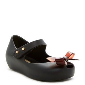 Mini Melissa - Ultra Girl Bow